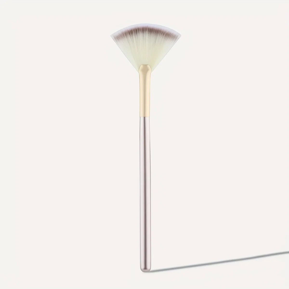 1pc Fan Shaped Highlight Brush Contour Brush Blending Highlighter Makeup Brush Face Loose Powder Brush Cosmetic Beauty Tools - Asmota