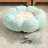 Flower Shaped Soft Cloth Dog Bed Mat with Blanket