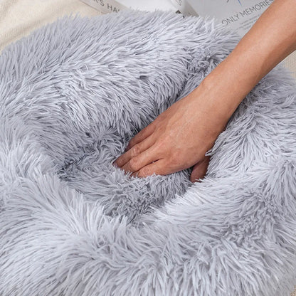 60cm Plush Pet Nest Winter Cat Nest Dog Nest Warm Detachable and Washable Round Cat Nest Pet Bed Seasonal Universal Decoration