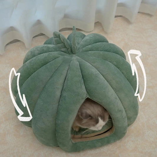 Thickened Halloween Pet Bed Enclosed Cat Nest Warm Cat Bed Pumpkin Shape Pet Sleeping House for Cats Washable Cat Sleeping Bed