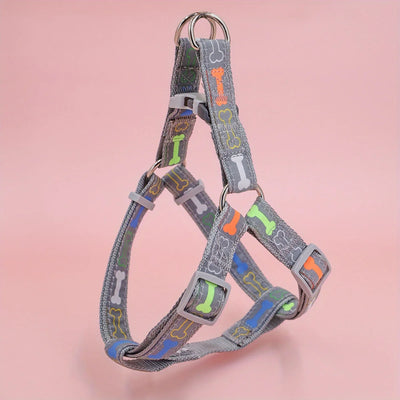 A Colorful Bone Tripod Pet Dog Harness for Indoor and Outdoor Use Colorful Bone Dog Leash When Taking A Pet for A Walk