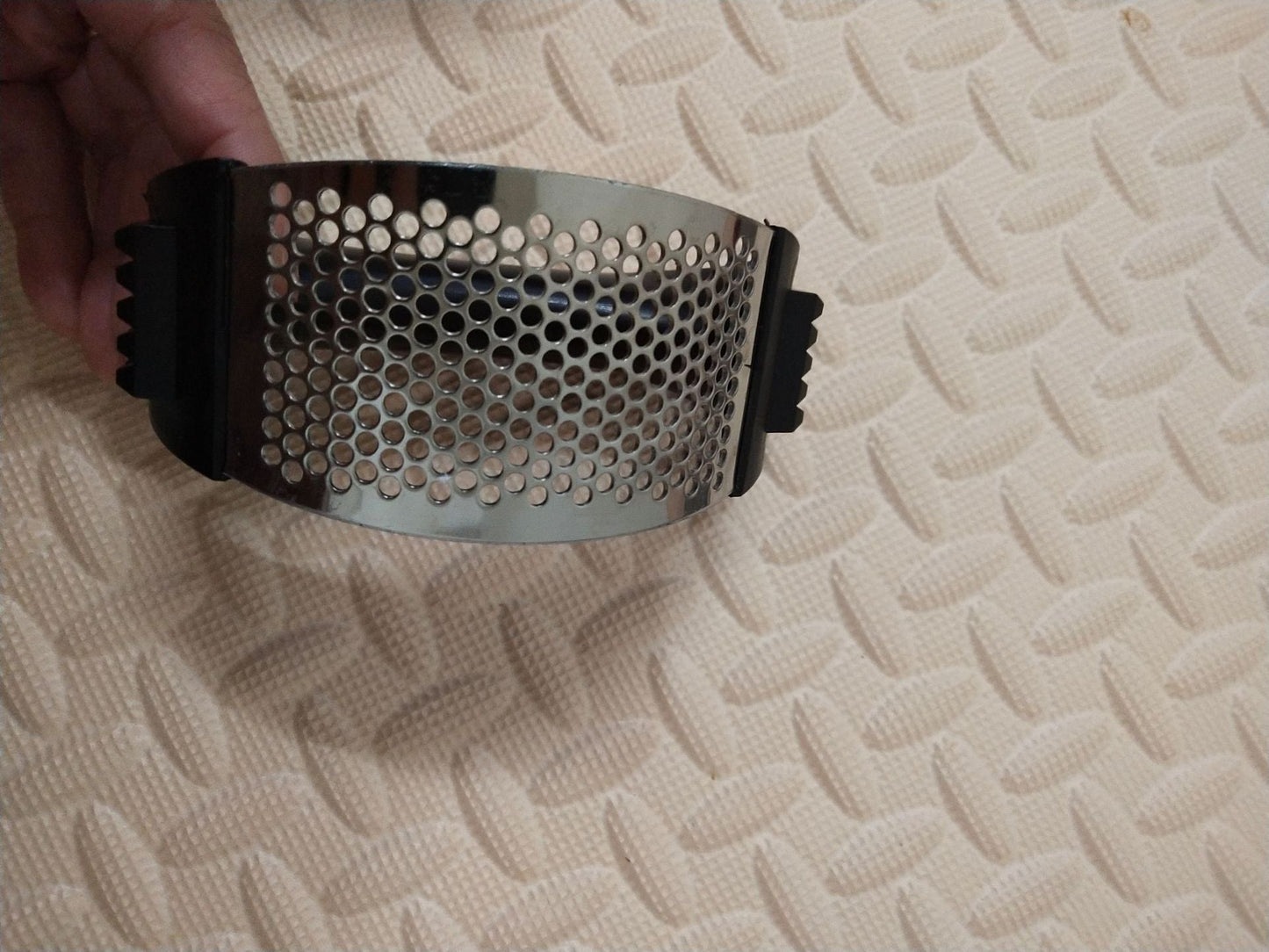 Kitchen Circular Stainless Steel Manual Garlic Masher - Asmota