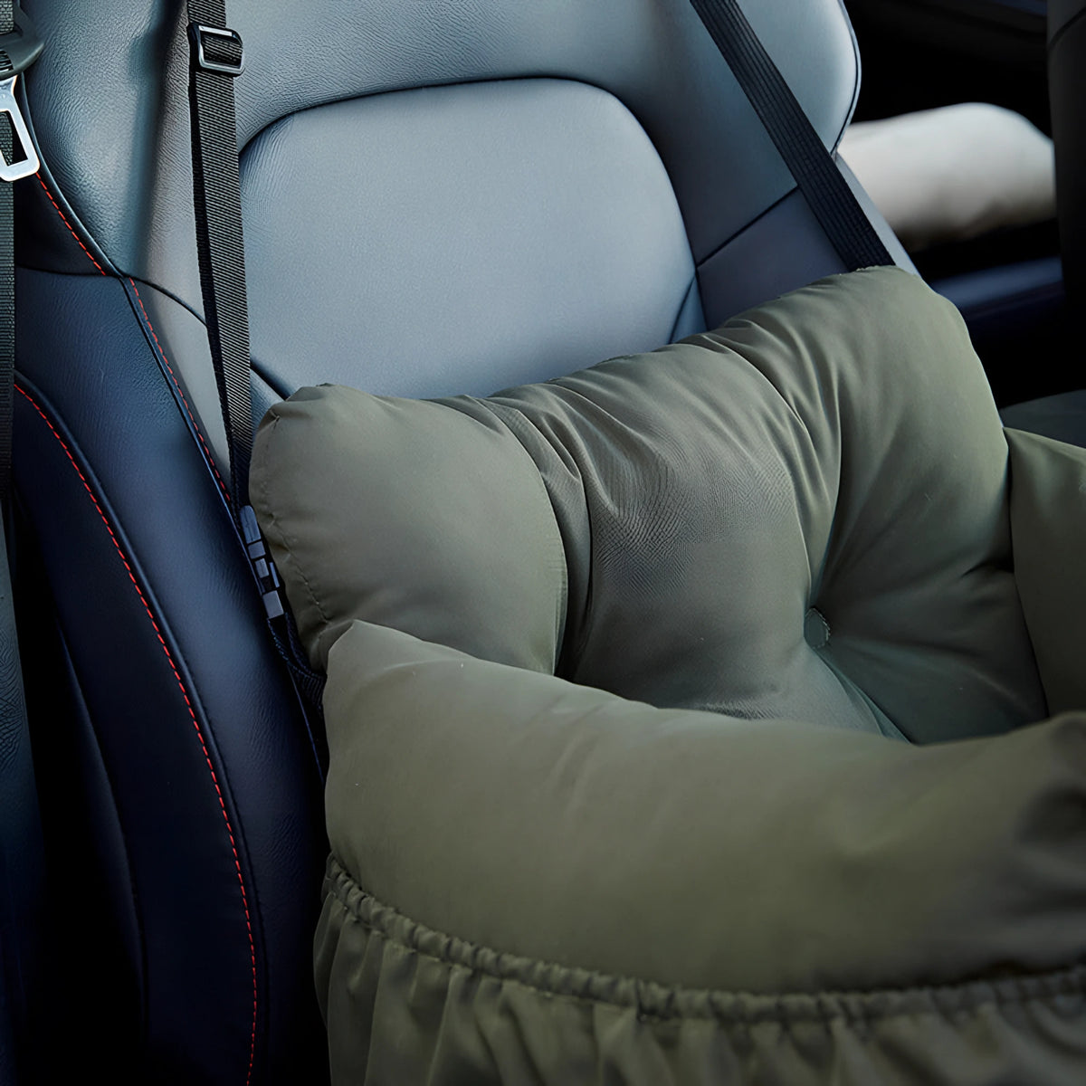 Multifunctional Dog Car Bed Safety Seat with Memory Foam