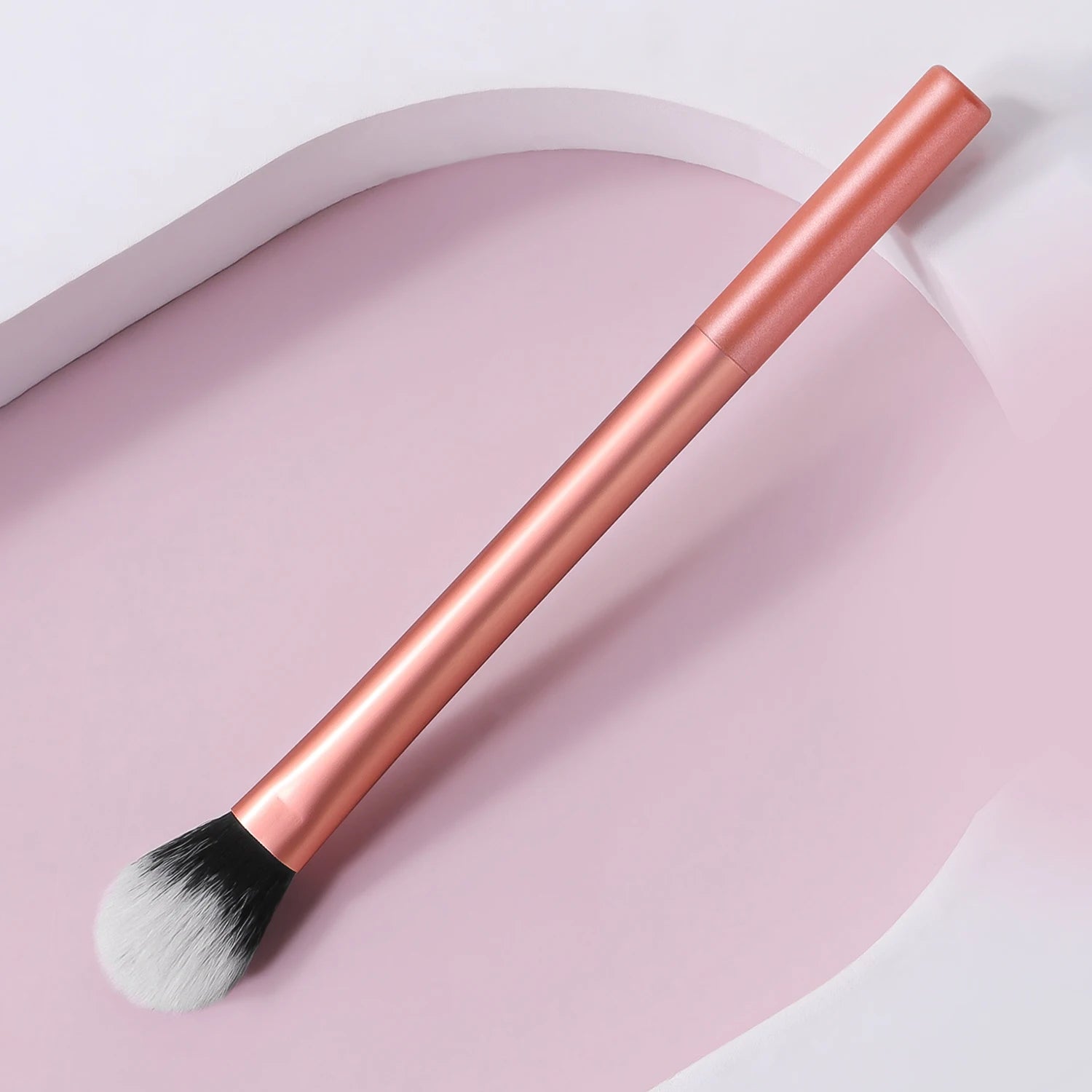 Single portable sloped eye shadow makeup brush beauty tool - Asmota