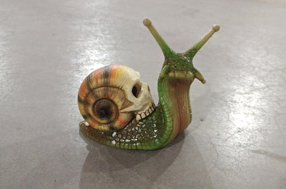 Snail Skull Sculpture Gothic Decoration Snail Statue Patio Snail Figurine Crafts Home Decoration Accessories Kawaii Room Decor - Asmota