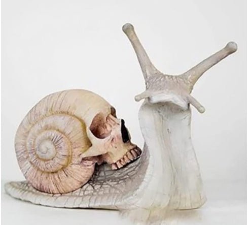 Snail Skull Sculpture Gothic Decoration Snail Statue Patio Snail Figurine Crafts Home Decoration Accessories Kawaii Room Decor - Asmota